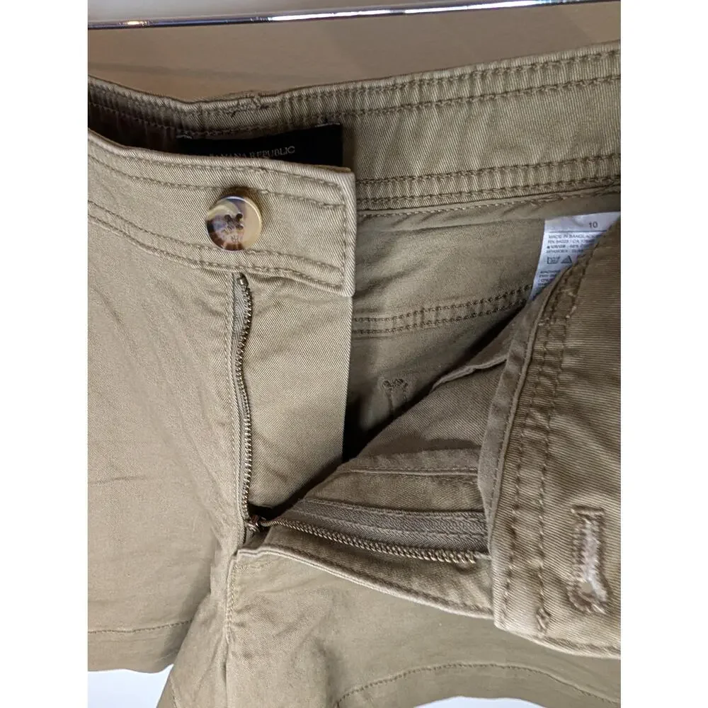 NWT Banana Republic Mid Rise Chino Shorts Olive Khaki Utility Size 10